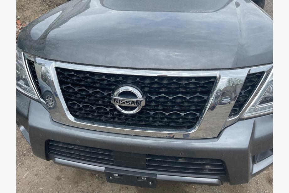 Nissan Armada 2016-2024 гг. Передняя решетка (Оригинал 2019) Фото 2