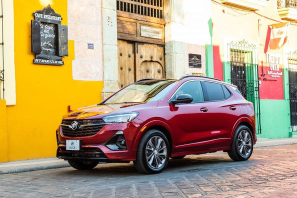 Компактный кроссовер Buick Encore GX