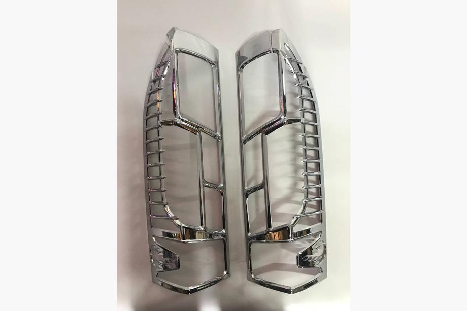 Peugeot Boxer 2006-2025 гг. Уценка! Накладки на Задние Фонари 2014↗ (2 шт, пластик) Image