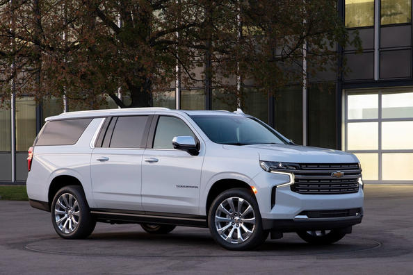 Большой восьмиместный внедорожник Chevrolet Suburban фото 6