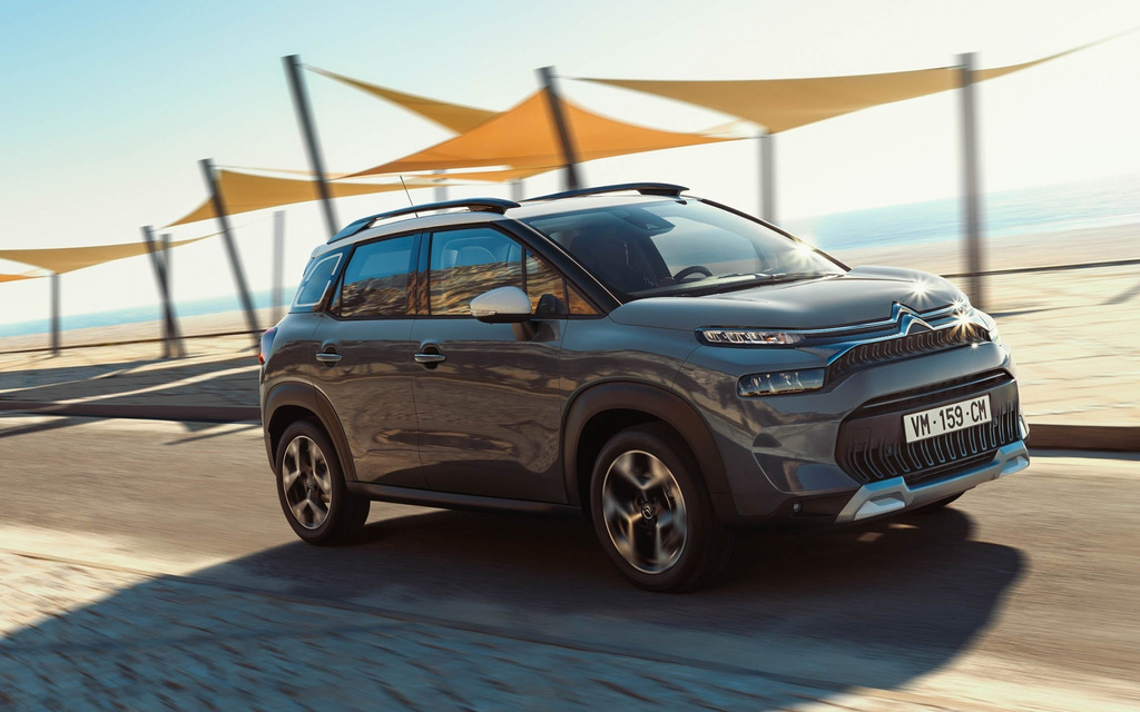 Обзор обновленного кроссовера Citroen C3 Aircross