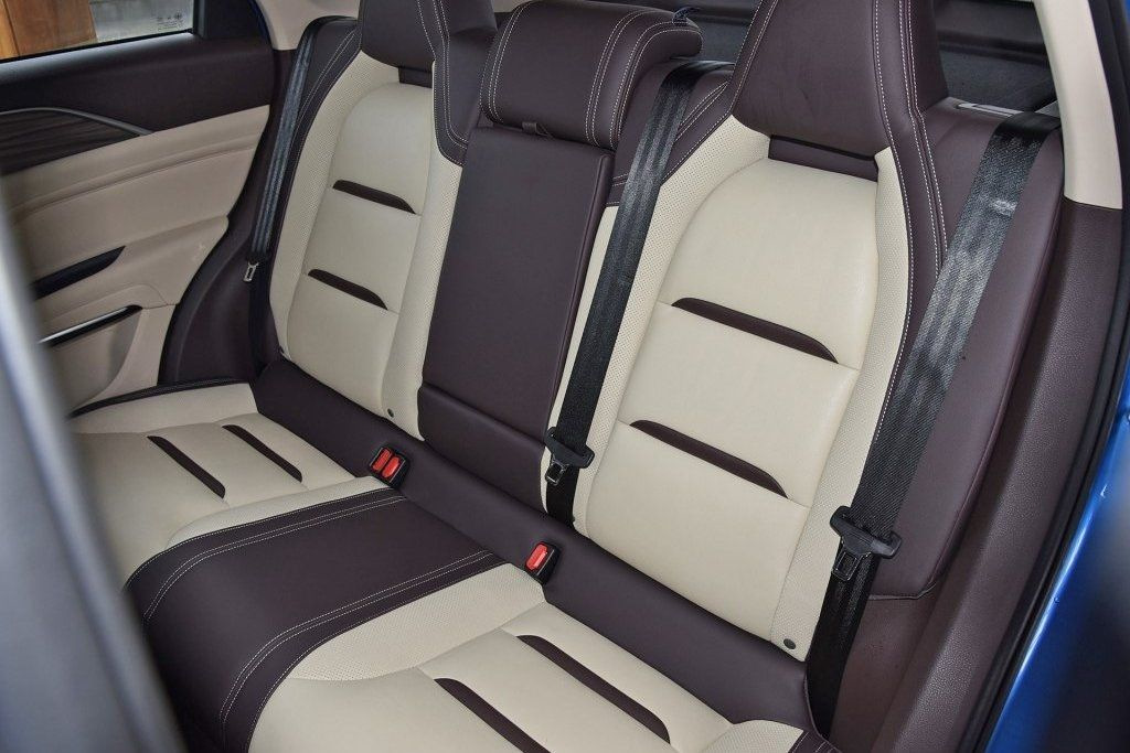 Обзор компактного кроссовера FAW Bestune T77