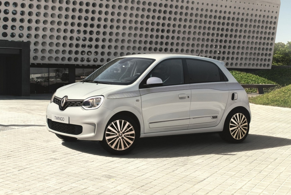 Обзор компактного обновленного хэтчбека Renault Twingo