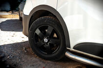 Расширители арок (6 шт, черные, ABS) фото 10 Расширители арок (6 шт, черные, ABS) фото 10