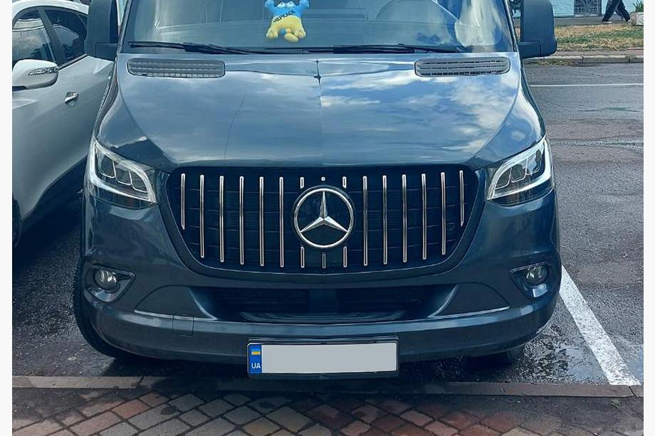 Mercedes Sprinter W907/W910 2018- гг. Передняя решетка Panamericana GT Хром Premium V1 С рамкой Фото 7
