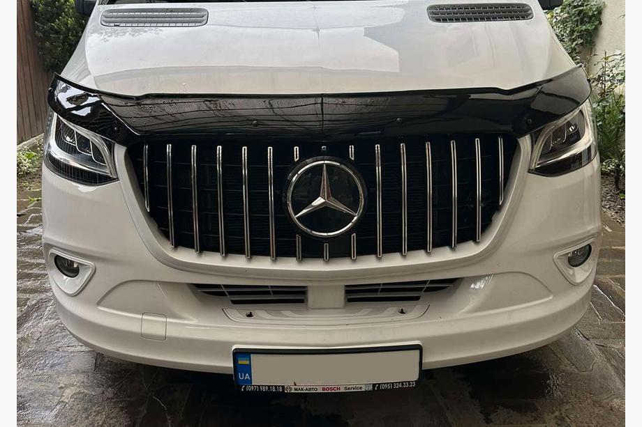 Mercedes Sprinter W907/W910 2018- гг. Передняя решетка Panamericana GT Хром Premium V1 С рамкой Фото 6