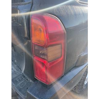 Задний фонарь б/у (2004-2008, 1 шт) Nissan Patrol Y61 1997-2011 гг. фото 3