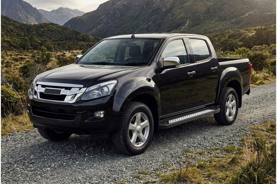 Isuzu D-Max 2011-2019 гг. Боковые Подножки Vision New Black (2 шт., Алюминий) Image
