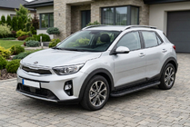 Kia Stonic 2017- гг. Боковые пороги Bosphorus Black (2 шт., алюминий) фото 1