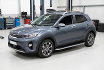 Kia Stonic 2017- гг. Боковые Подножки Maydos V1 (2 шт., Алюминий) фото 1