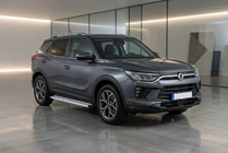 SsangYong Korando 2019- гг. Боковые Подножки Maya V2 (2 шт., Алюминий) фото 1
