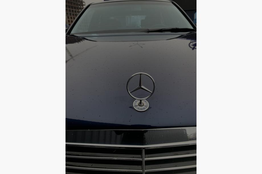 Mercedes E-class W210 1995-2002 гг. Эмблема прицел (с надписью) Фото 3
