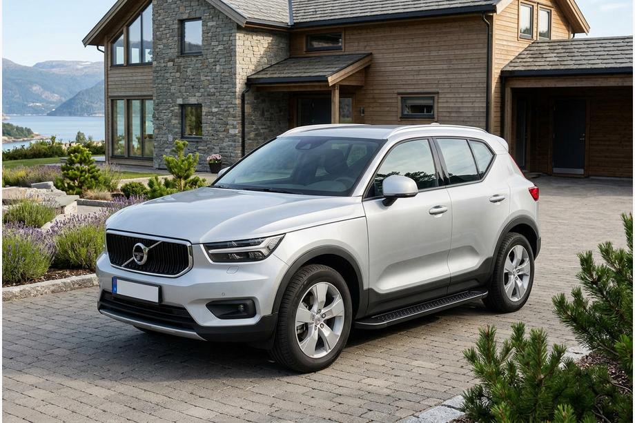 Volvo XC40 2018- гг. Боковые Подножки Allmond Black (2 шт., Алюминий) Фото 1