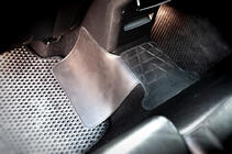 Задний коврик тоннеля (Stingray Premium) фото 1