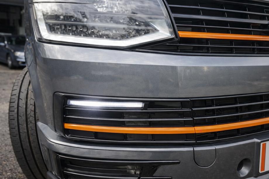 Volkswagen T6 2015-2024 гг. DRL вставки в бампер (SportLine) Image