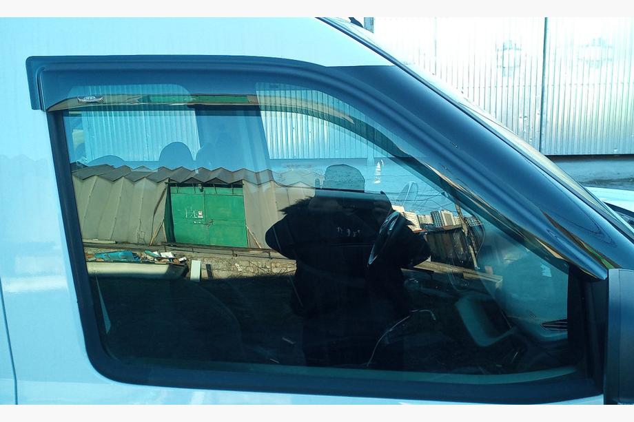 Ветровики на окна (2 шт, HIC) Image