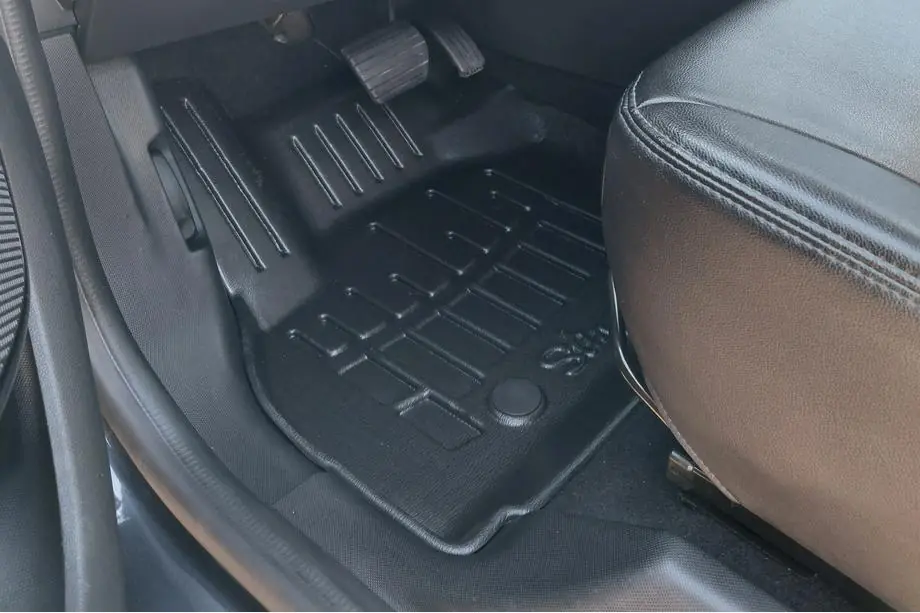 Renault Zoe 2019- гг. Резиновые Коврики Stingray 3D Image