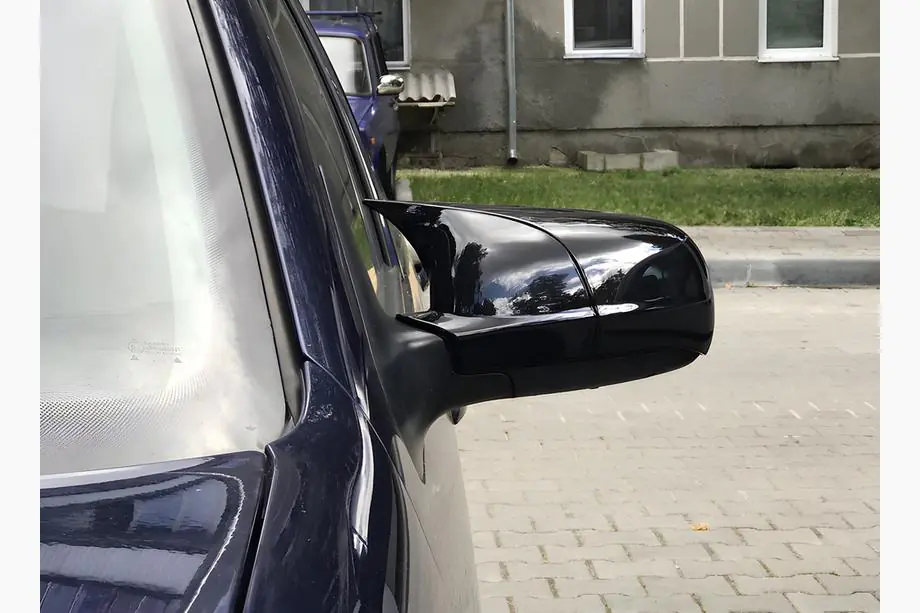 Volkswagen Golf 4 1997-2006 гг. Накладки на Зеркала RLine-Look (2 шт)