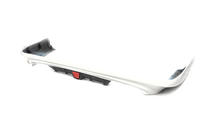 Toyota Land Cruiser 200 2007-2021 гг. Задняя накладка 2012-2016 (белая) фото 3