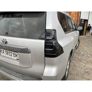 Задние фонари BlackEdition V3 (2017+, комплект 2 шт.) Toyota Land Cruiser Prado 150 2009-2023 гг. фото 2