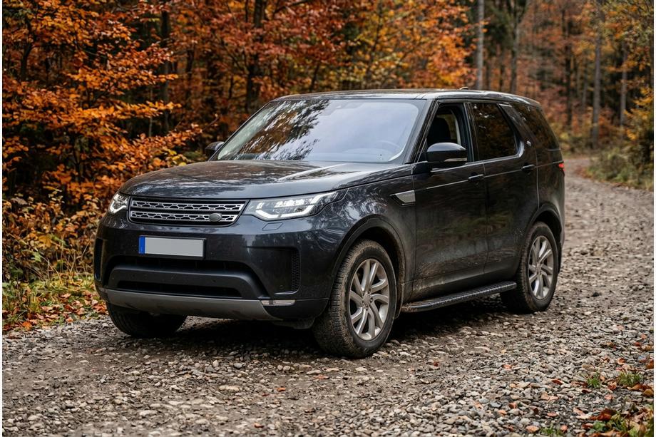 Land Rover Discovery V 2017- гг. Боковые пороги Bosphorus Black (2 шт., алюминий) Image