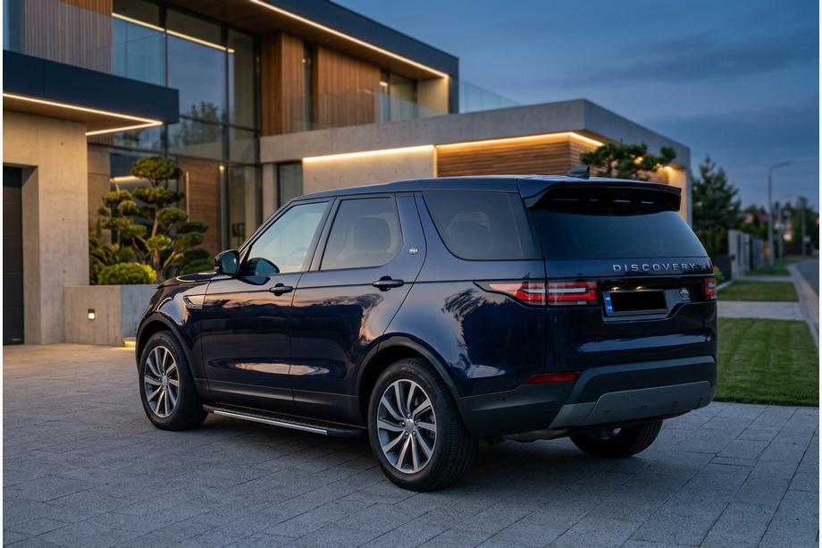 Land Rover Discovery V 2017- гг. Боковые пороги Bosphorus Grey (2 шт., алюминий) Image