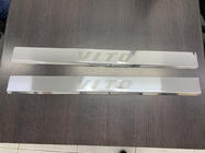 Mercedes Vito W639 2004-2014 гг. РАСПРОДАЖА! Накладки на пороги Carmos (2 шт., нержавеющая сталь) фото 2