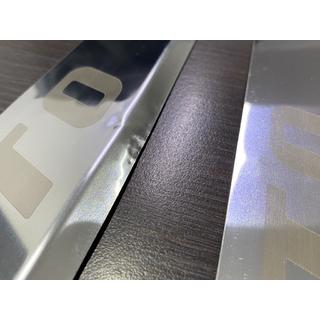 РАСПРОДАЖА! Накладки на пороги Carmos (2 шт., нержавеющая сталь) Mercedes Vito W639 2004-2014 гг. фото 3