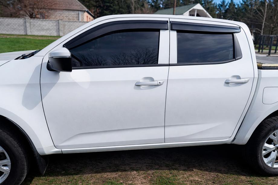 Isuzu D-Max 2019- гг. Ветровики на окна (4 шт., Sunplex Sport) Фото 6