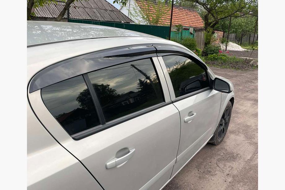 Opel Astra H 2004-2013 гг. Ветровики HB (4 шт., Sunplex Sport) Фото 1