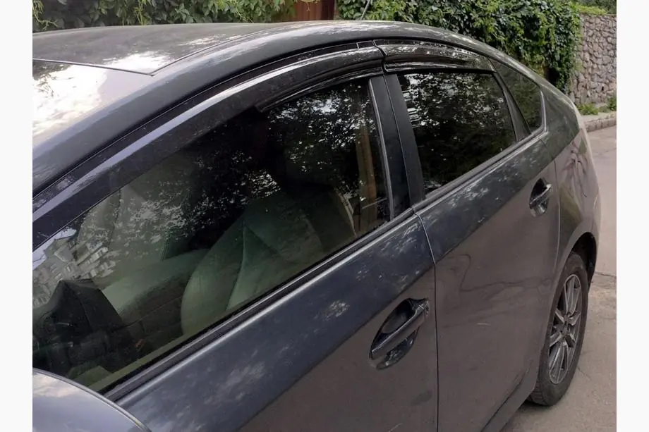 Toyota Prius 2009-2015 гг. Ветровики на окна (4 шт., Sunplex Sport)