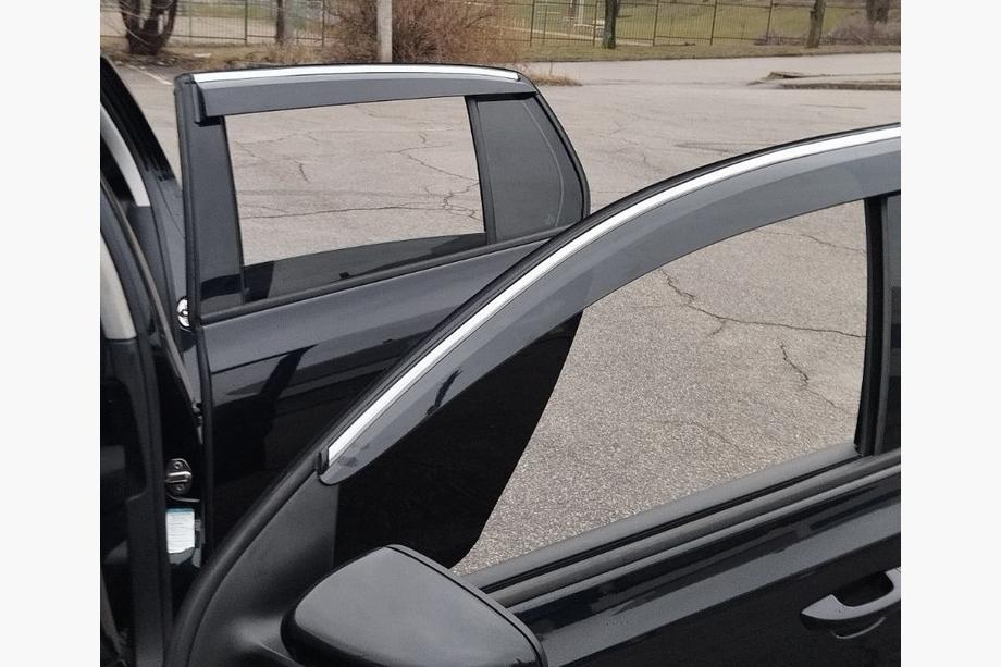 Volkswagen Golf 6 2008-2014 гг. Ветровики с хромированным молдингом HB (4 шт., Sunplex Chrome) Фото 8