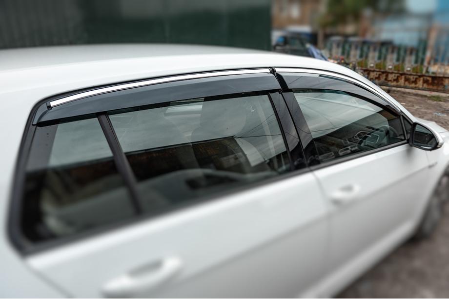 Ветровики с хромированным молдингом HB (4 шт., Sunplex Chrome) Image Ветровики с хромированным молдингом HB (4 шт., Sunplex Chrome) Image