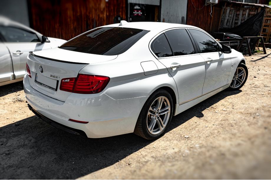 BMW 5 серия F10/F11 2010–2016 гг. Спойлер Lip Sunplex (для F10, черный) Фото 10