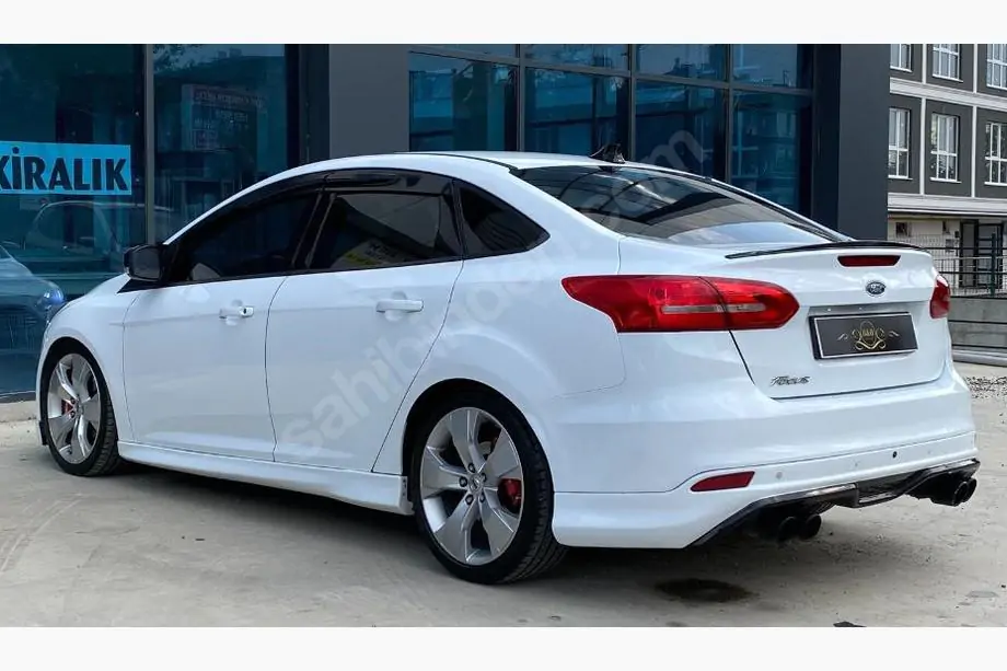 Ford Focus III 2011-2017 гг. Спойлер Sedan LIP (Sunplex, черный) (107,2см x 5,5см)