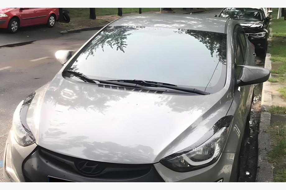 Hyundai Elantra (MD/UD) 2011-2015 гг. Накладки на зеркала без выреза под поворотник в стиле BMW (2 шт) Фото 6