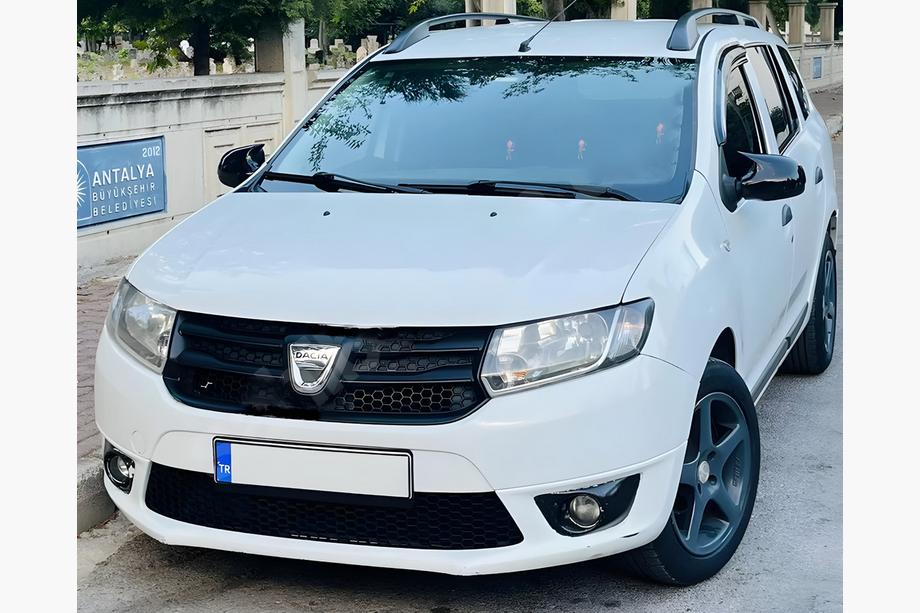 Renault Logan II 2013-2022 гг. Накладки на Зеркала BMW-Style (2 шт) Фото 4