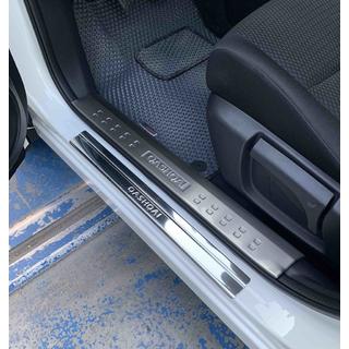 Накладки на пороги (пластик) Libao Nissan Qashqai 2014-2021 гг. фото 2