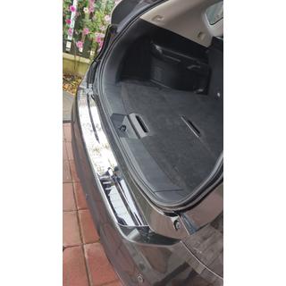 Накладка на задний бампер Libao нержавейка Nissan X-trail T32/Rogue 2014-2021 гг. фото 4