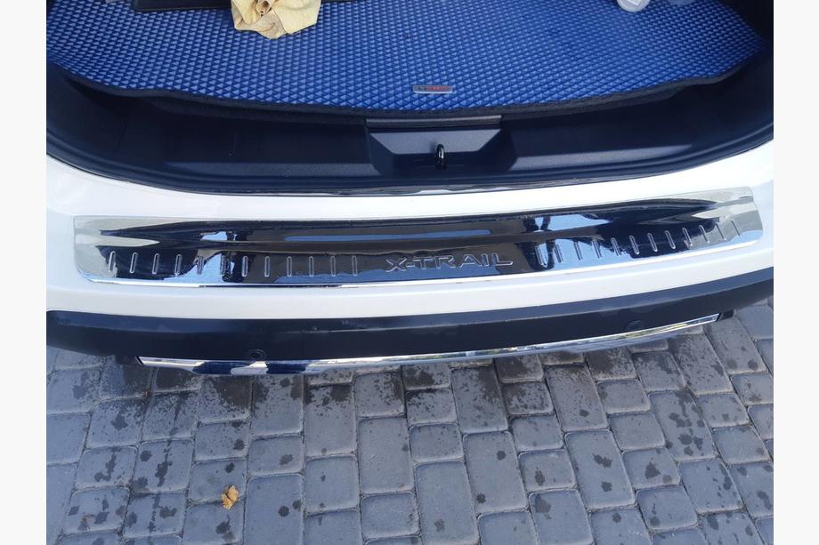 Nissan X-trail T32/Rogue 2014-2021 гг. Накладка на задний бампер Libao нержавейка Image