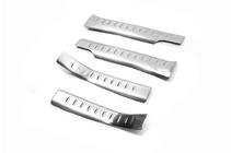 Chevrolet Trax 2012-2023 гг. Накладки на пороги Libao (4 шт, нержавейка) фото 1