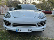 Porsche Cayenne 2010-2017 гг. Накладки на решетку Libao фото 3