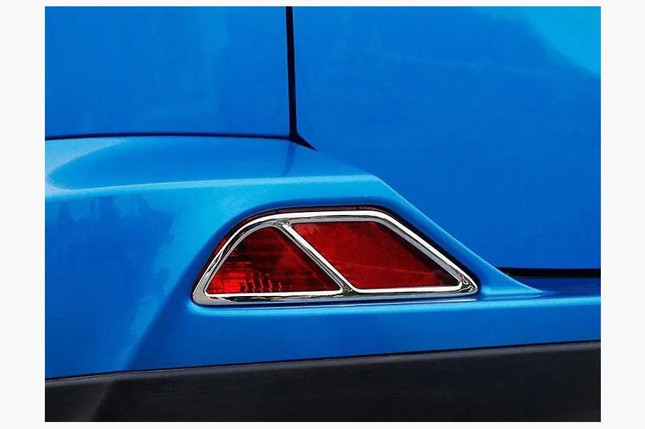 Toyota Rav 4 2013-2018 гг. Накладки на задние фонари Libao 2016-2018 (2 шт, пластик) Image