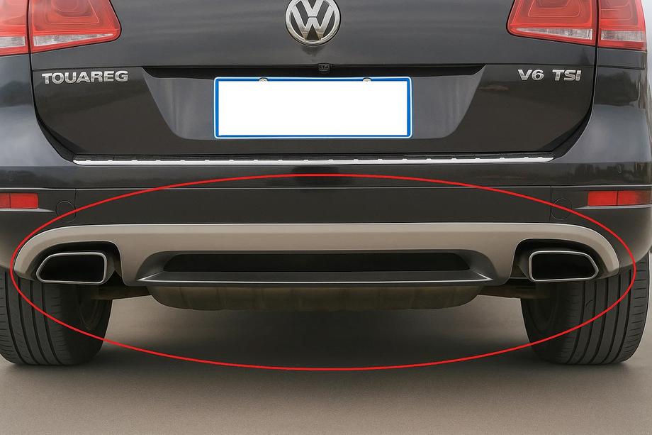 Volkswagen Touareg 2010-2018 гг. Задняя накладка V2 Фото 1