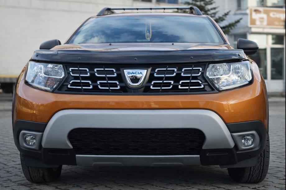 Renault Duster 2018-2024 гг. Накладки на противотуманные фары (ABS, серые) Фото 2