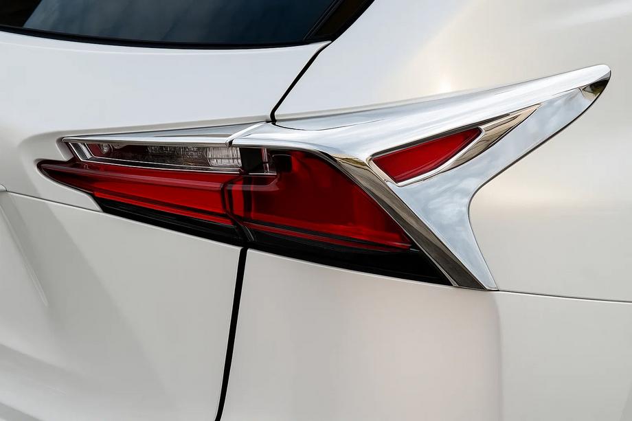 Lexus NX 2014-2021 гг. Хромированные Накладки на Задние Фонари (2 шт, ABS) Image