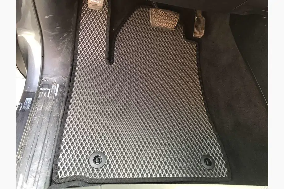 Toyota Tundra 2007-2021 гг. Коврики EVA (Черный)