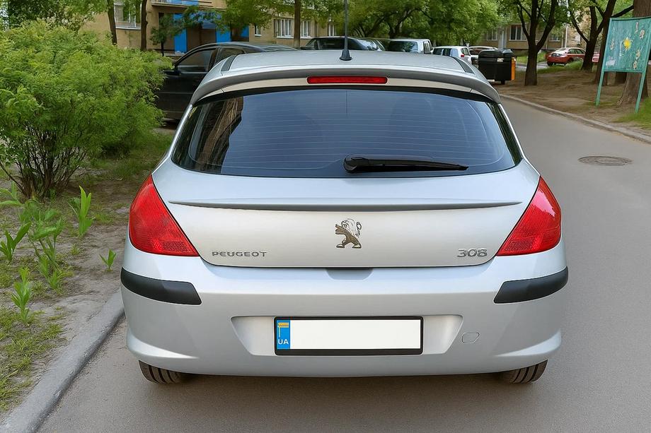 Peugeot 308 2007-2013 гг. Спойлер Libao (ABS-пластик) Image