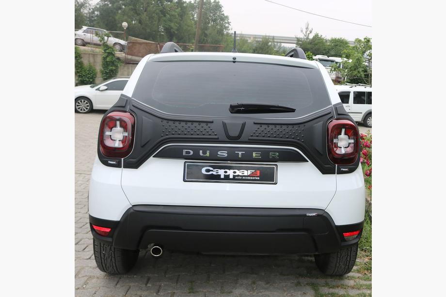 Dacia Duster 2018-2024 гг. Пластиковая накладка на крышку багажника (3 детали) Фото 4