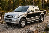 Isuzu D-Max 2002-2011 гг. Боковые Подножки Tayga Grey (2007-2012, 2 шт., Алюминий) фото 1